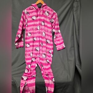 Hello Kitty One Piece Pajamas with foot coverings, Size XL, Super Soft